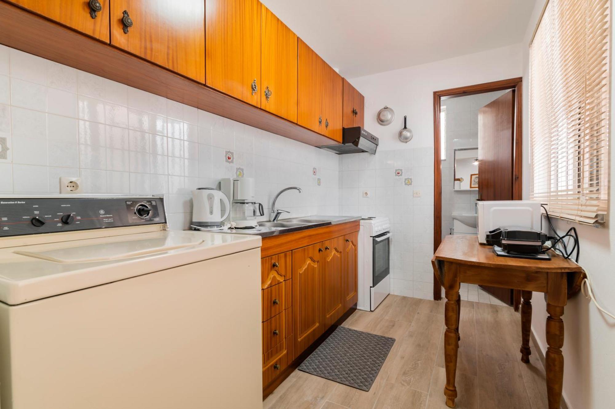 Manolis And Anna's House Apartment